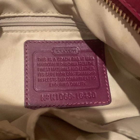 Coach purse - Picture 6 of 8